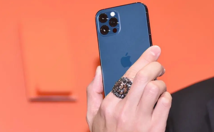 开平苹果手机维修分享iPhone12系列重启方法教程 
