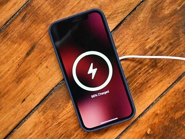 开平苹果手机维修分享iPhone 12可以随便充电吗 